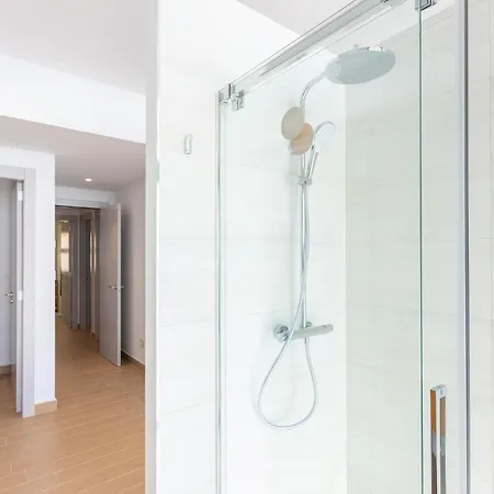 Апартаменти Vivi Homes -vista Mar Pool, Terrace, Golf & Sea View