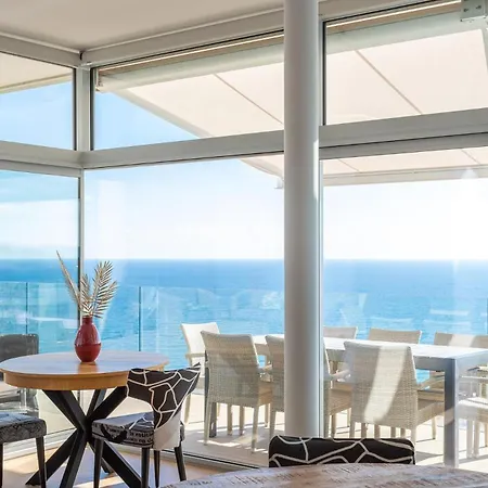 Vivi Homes -vista Mar Pool, Terrace, Golf & Sea View Apartment *