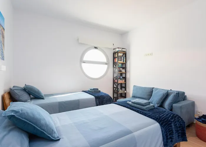 Vivi Homes -vista Mar Pool, Terrace, Golf & Sea View Apartment *