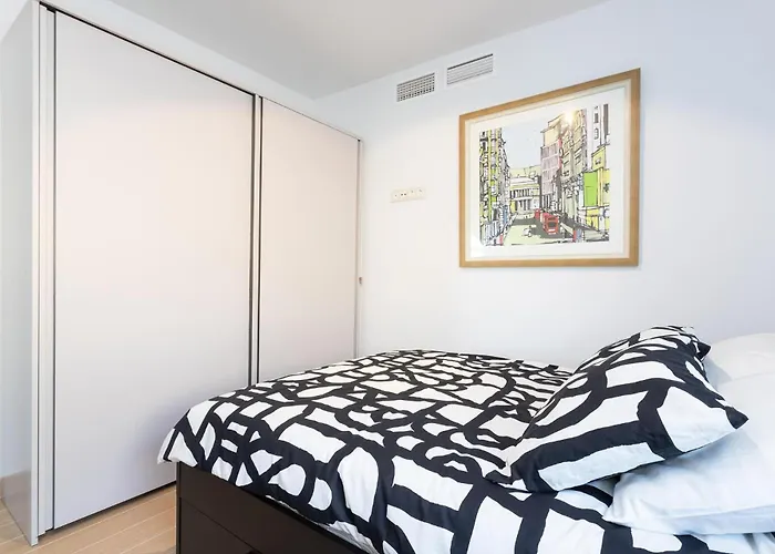 Апартаменти Vivi Homes -vista Mar Pool, Terrace, Golf & Sea View