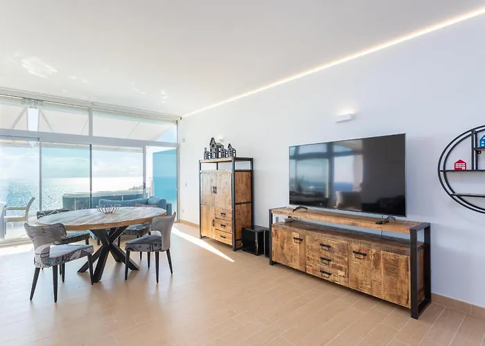 Vivi Homes -vista Mar Pool, Terrace, Golf & Sea View *