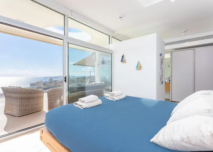 Апартаменти Vivi Homes -vista Mar Pool, Terrace, Golf & Sea View *